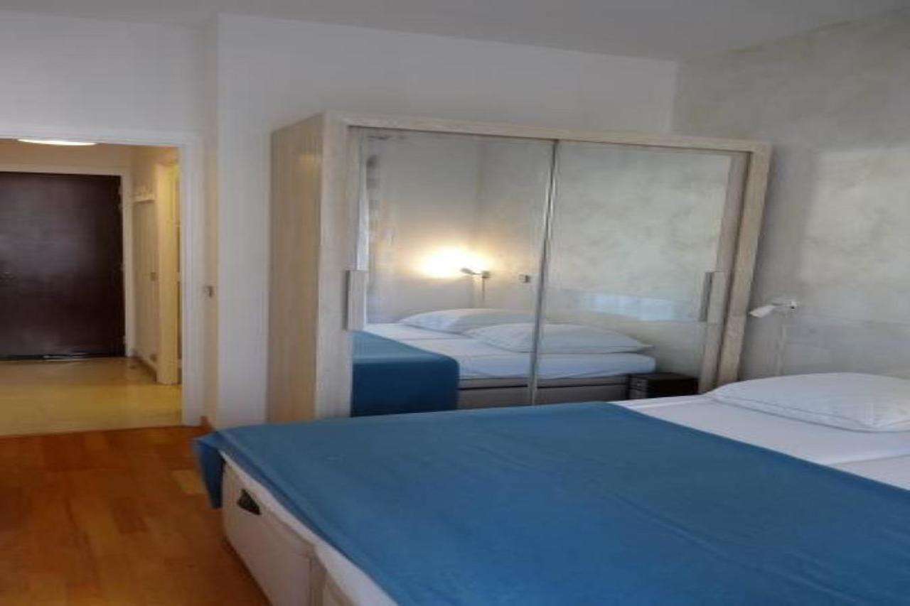 Well-located One Bed Right In The Heart Of Has Terrace And Close To The Palais 308 * Cannes